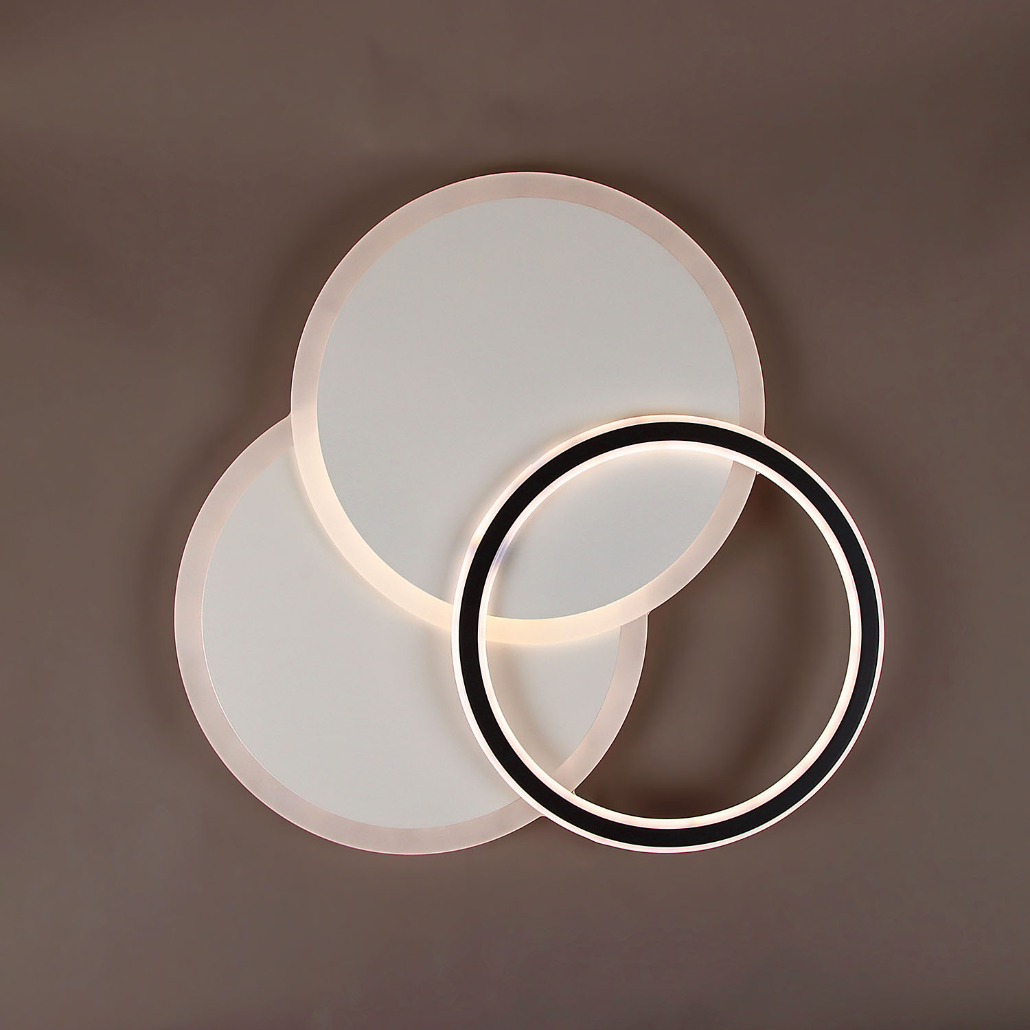 Люстра 2303/120W white 500 мм 3 реж., пульт S=20м2  VERNER LIGHTING *1 Люстра 2303/120W white 500 мм 3 реж., пульт S=20м2  VERNER LIGHTING *1