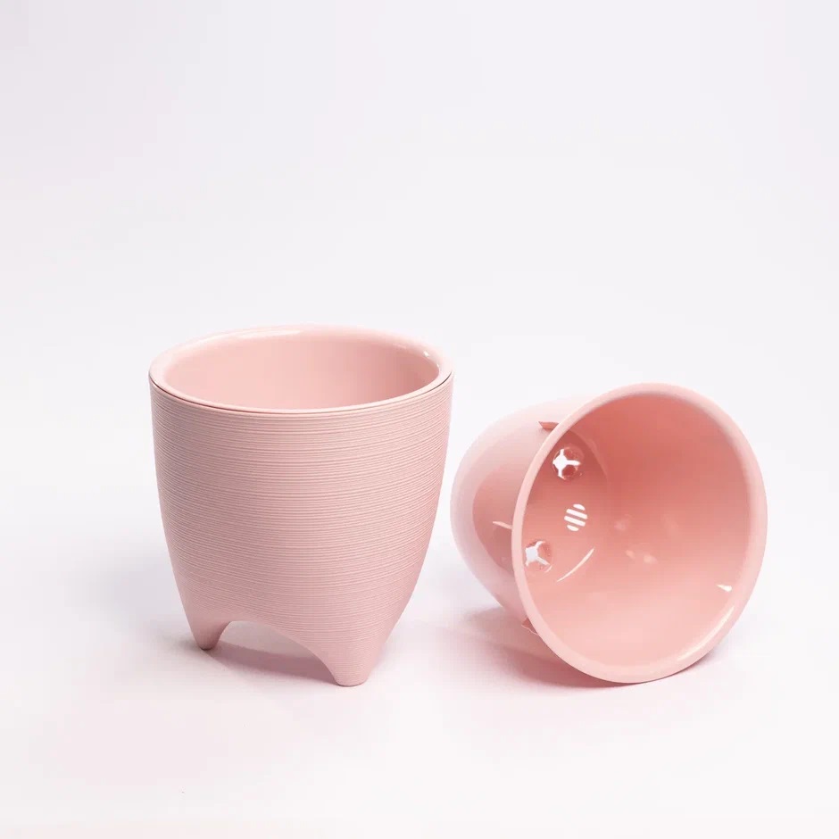 Кашпо пластм. "Де Коста" 2,25л d верха 160мм h160мм со вставкой Роз. пудра ДК16-27 *1/10 Кашпо пластм. "Де Коста" 2,25л d верха 160мм h160мм со вставкой Роз. пудра ДК16-27 *1/10