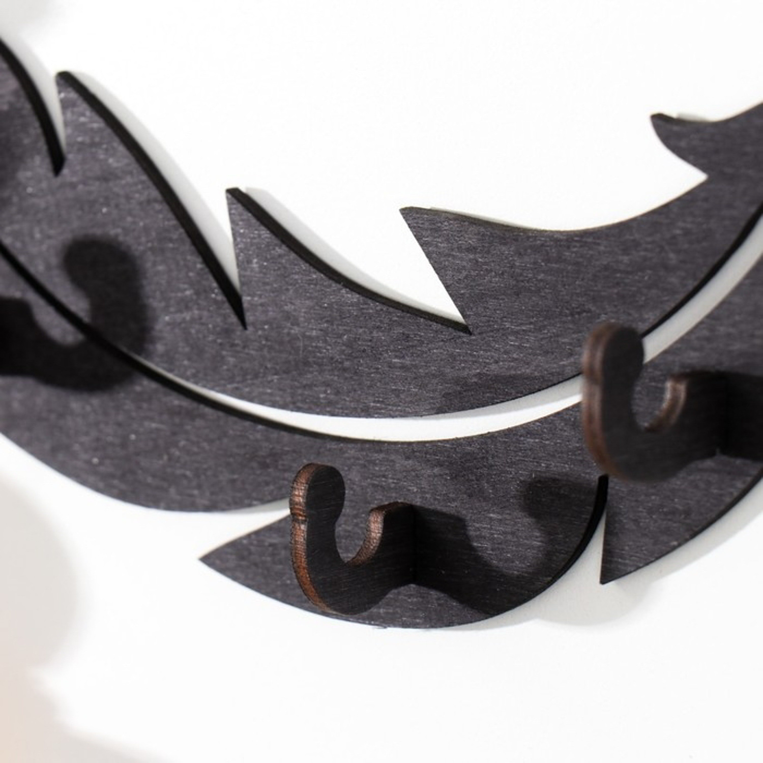 Ключница открытая "Перо" 17х8,5 см 4860699