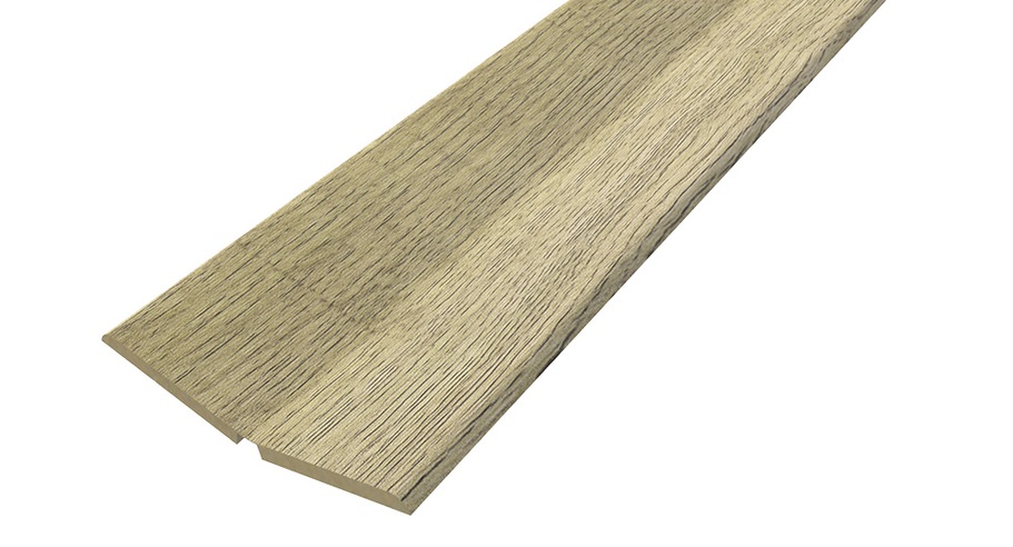 Уголок МДФ 2600 мм Союз, 28х28 мм, орех пекан светлый, складной Уголок МДФ 2600 мм Союз, 28х28 мм, орех пекан светлый, складной