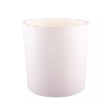 Кашпо пластм. "Genius"  3,9л d верха 182мм h180мм со вставкой Молочный 76507 *1/18 Кашпо пластм. "Genius"  3,9л d верха 182мм h180мм со вставкой Молочный 76507 *1/18