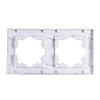 Рамка Бриллиант 2-м горизонт. серебро UNIVersal 7949711 *10400