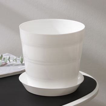 Кашпо пластм. "Классик " 4,4л d верха 198мм h190 с поддоном Белое КК 4,4 Б (Екатеринбург) *1/25